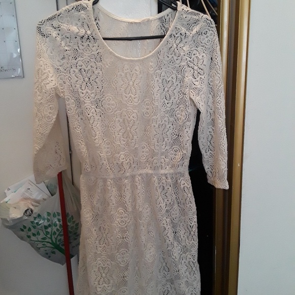 FREE CLOTHES!!!! - Picture 4 of 8